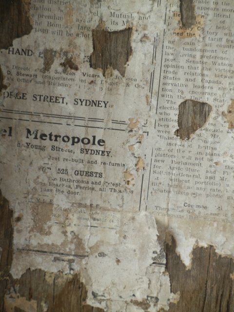 Newspaper wall lining